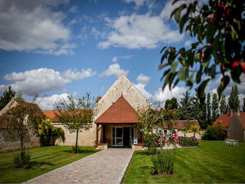 Domaine de la Vallée aux Pages - la Ferme_78660 PARAY DOUAVILLE Domaine de la Vallée aux Pages - la Ferme_78660 PARAY DOUAVILLE